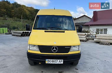 Вантажопасажирський фургон Mercedes-Benz Sprinter 1997 в Тернополі