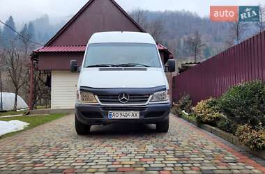 Приміський автобус Mercedes-Benz Sprinter 2005 в Міжгір'ї