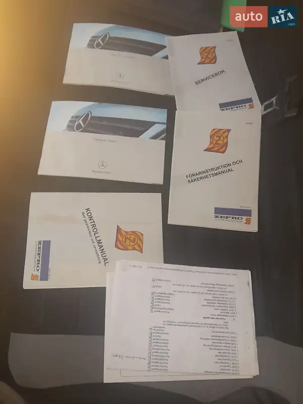 Вантажний фургон Mercedes-Benz Sprinter 2005 в Тернополі документ 2 фото Вантажний фургон Mercedes-Benz Sprinter 2005 в Тернополі документ