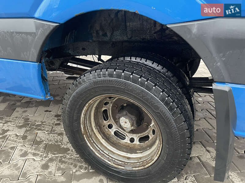 Грузопассажирский фургон Mercedes-Benz Sprinter 2009 в Черновцах