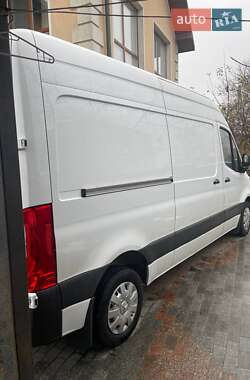 Вантажний фургон Mercedes-Benz Sprinter 2021 в Житомирі