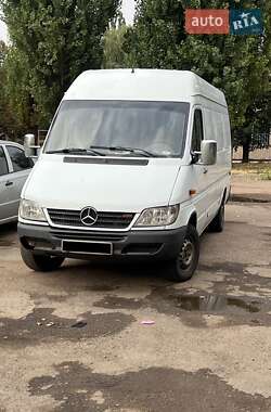 Вантажний фургон Mercedes-Benz Sprinter 2004 в Кропивницькому