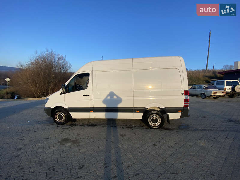 Вантажний фургон Mercedes-Benz Sprinter 2012 в Львові