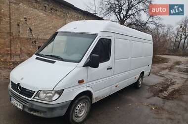 Вантажний фургон Mercedes-Benz Sprinter 2004 в Києві