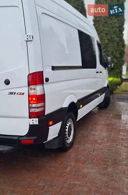 Грузовой фургон Mercedes-Benz Sprinter 2011 в Черновцах