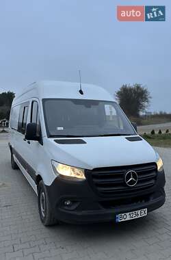 Грузопассажирский фургон Mercedes-Benz Sprinter 2018 в 
