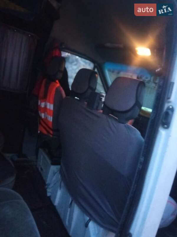 Микроавтобус Mercedes-Benz Sprinter 1999 в Черновцах фото 12 Микроавтобус Mercedes-Benz Sprinter 1999 в Черновцах