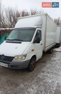 Грузовой фургон Mercedes-Benz Sprinter 2006 в 