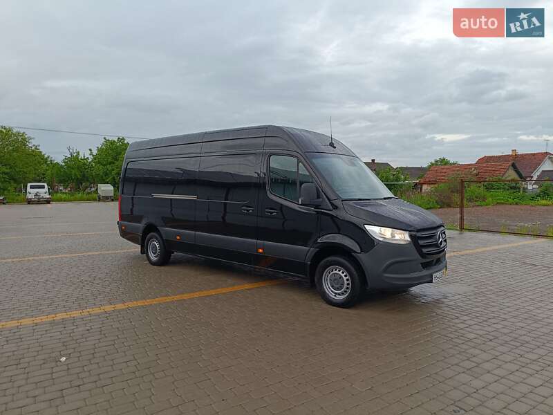 Вантажний фургон Mercedes-Benz Sprinter 2019 в 