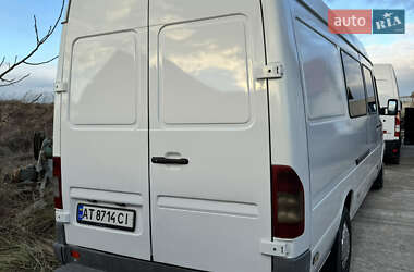 Микроавтобус Mercedes-Benz Sprinter 2003 в 