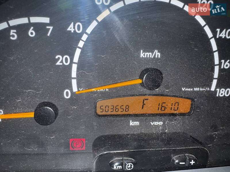 Mercedes-Benz Sprinter 2002