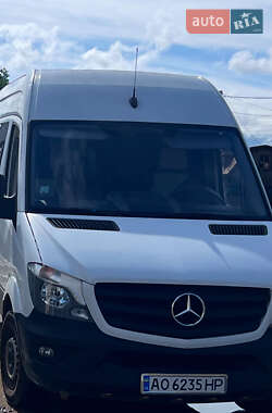 Вантажопасажирський фургон Mercedes-Benz Sprinter 2015 в Солотвині