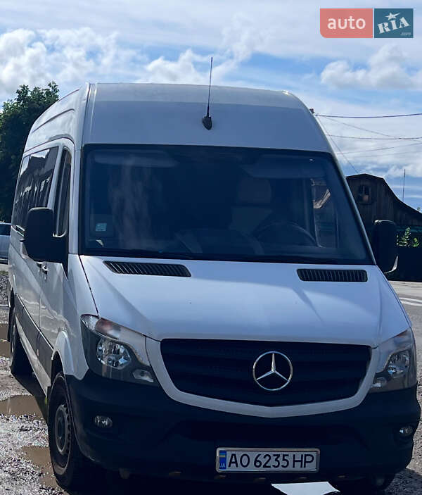 Вантажопасажирський фургон Mercedes-Benz Sprinter 2015 в Солотвині