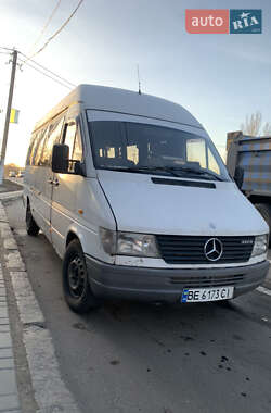 Мікроавтобус Mercedes-Benz Sprinter 2000 в Миколаєві