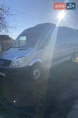 Грузовой фургон Mercedes-Benz Sprinter 2010 в Баре