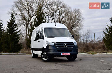 Грузовой фургон Mercedes-Benz Sprinter 2020 в 