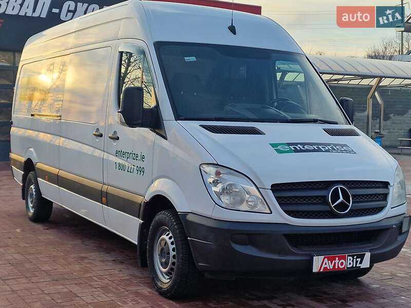 Грузовой фургон Mercedes-Benz Sprinter 2013 в Ровно