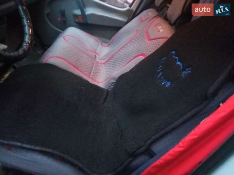 Микроавтобус Mercedes-Benz Sprinter 1999 в Черновцах фото 15 Микроавтобус Mercedes-Benz Sprinter 1999 в Черновцах