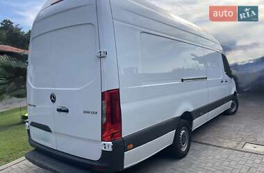 Грузовой фургон Mercedes-Benz Sprinter 2022 в Черновцах