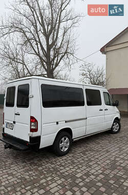 Вантажопасажирський фургон Mercedes-Benz Sprinter 2001 в Чернівцях