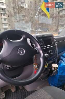 Грузовой фургон Mercedes-Benz Sprinter 2016 в 