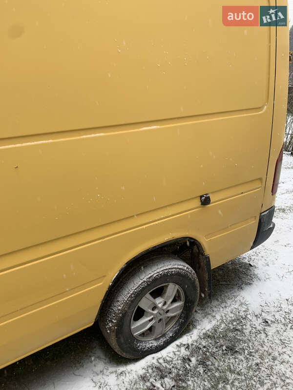 Мікроавтобус Mercedes-Benz Sprinter 2000 в Коломиї