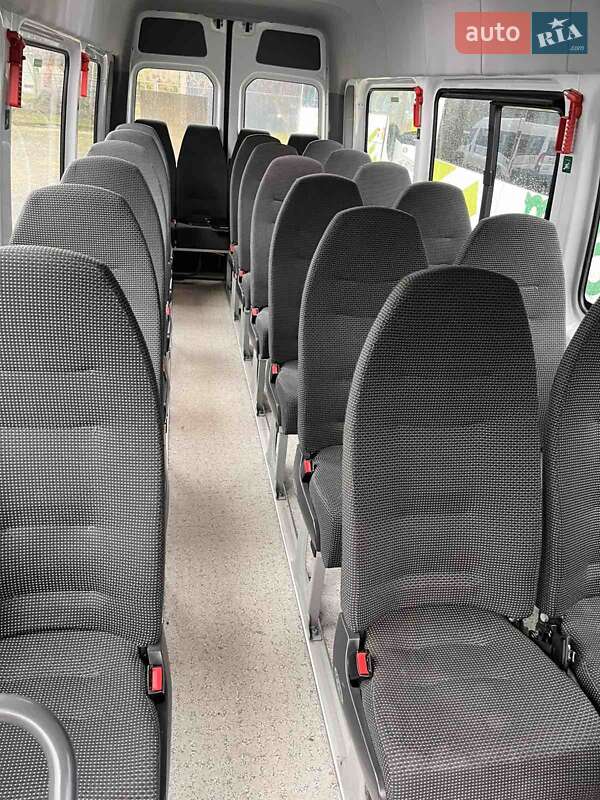 Микроавтобус Mercedes-Benz Sprinter 2013 в Днепре