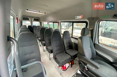 Микроавтобус Mercedes-Benz Sprinter 2013 в 