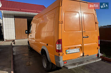 Грузовой фургон Mercedes-Benz Sprinter 2002 в Бершади