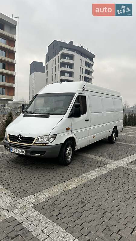 Вантажний фургон Mercedes-Benz Sprinter 2006 в Хусті