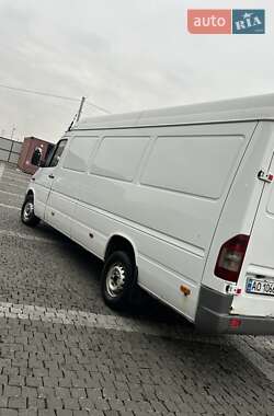 Вантажний фургон Mercedes-Benz Sprinter 2006 в Хусті