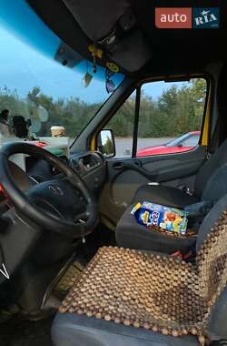 Микроавтобус Mercedes-Benz Sprinter 2004 в 