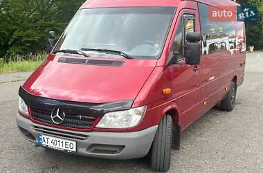 Вантажопасажирський фургон Mercedes-Benz Sprinter 2004 в Болехові