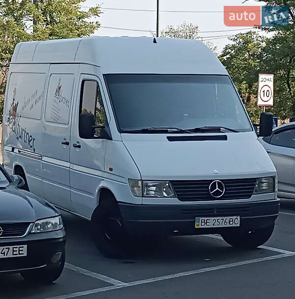 Інші вантажівки Mercedes-Benz Sprinter 2000 в Миколаєві