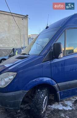 Вантажний фургон Mercedes-Benz Sprinter 2011 в Чернівцях