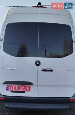 Грузопассажирский фургон Mercedes-Benz Sprinter 2021 в 