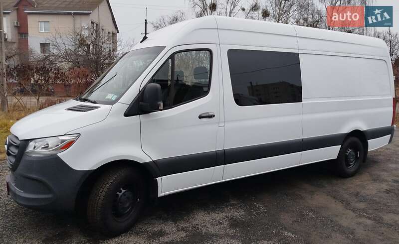 Грузопассажирский фургон Mercedes-Benz Sprinter 2021 в Костополе