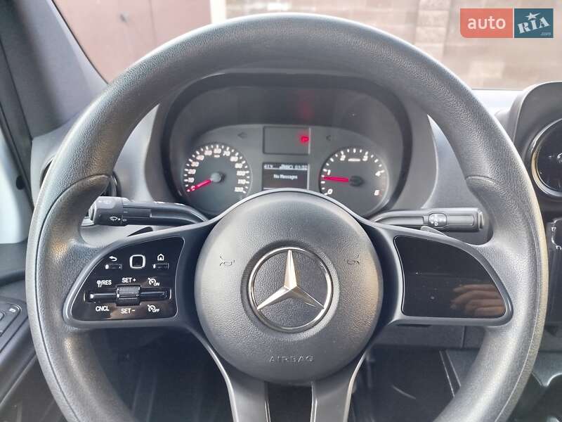 Грузопассажирский фургон Mercedes-Benz Sprinter 2021 в Костополе