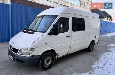 Грузопассажирский фургон Mercedes-Benz Sprinter 2004 в Ровно