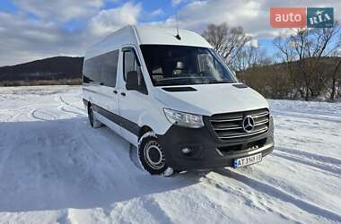 Грузопассажирский фургон Mercedes-Benz Sprinter 2018 в Надворной