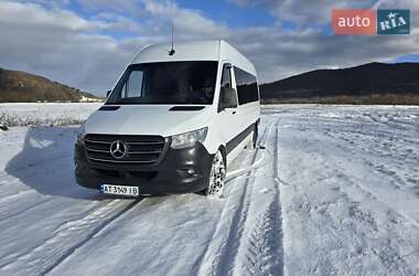 Грузопассажирский фургон Mercedes-Benz Sprinter 2018 в Надворной