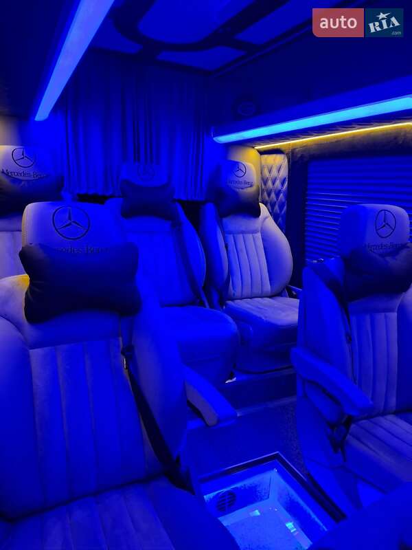 Микроавтобус Mercedes-Benz Sprinter 2016 в Березному