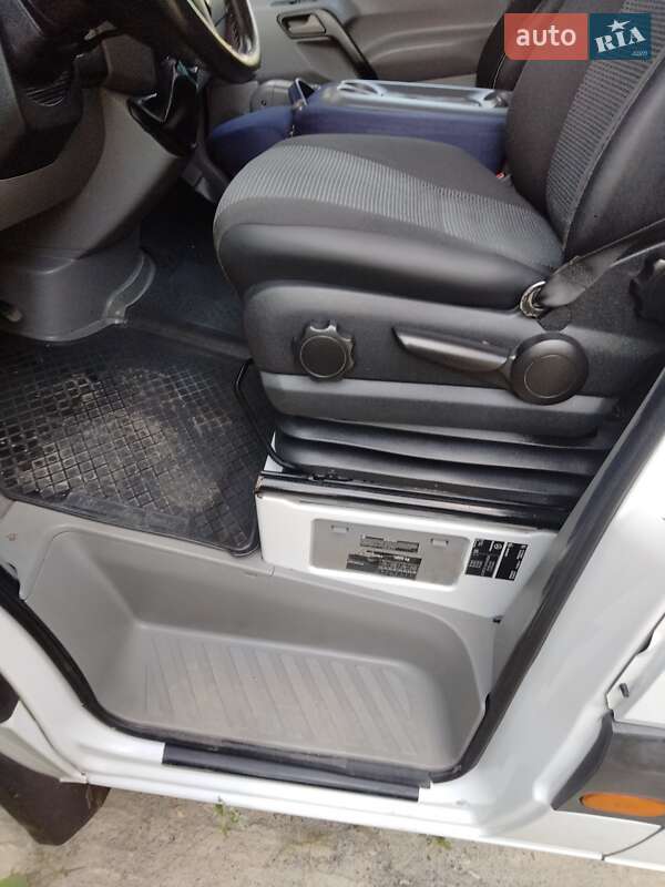 Мікроавтобус Mercedes-Benz Sprinter 2010 в Кременці