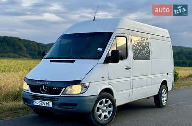 Вантажний фургон Mercedes-Benz Sprinter 2006 в Іршаві