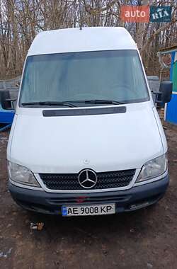 Вантажний фургон Mercedes-Benz Sprinter 2003 в Шпикові