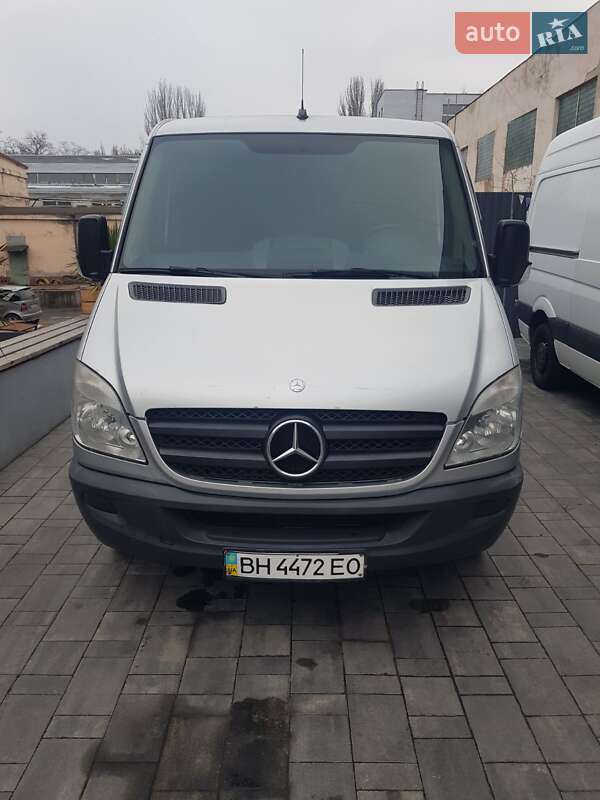 Вантажний фургон Mercedes-Benz Sprinter 2008 в Одесі