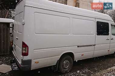 Грузопассажирский фургон Mercedes-Benz Sprinter 2004 в Львове