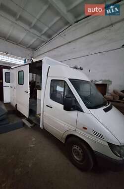 Дом на колесах Mercedes-Benz Sprinter 2000 в Стрые