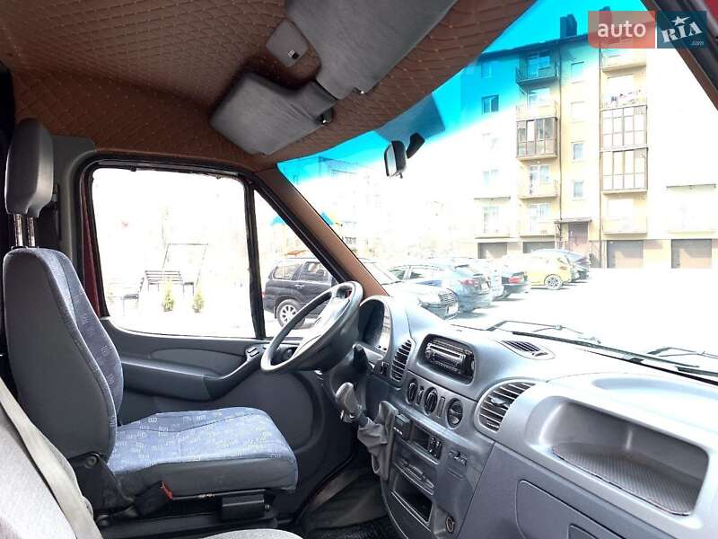 Микроавтобус Mercedes-Benz Sprinter 2004 в Калуше