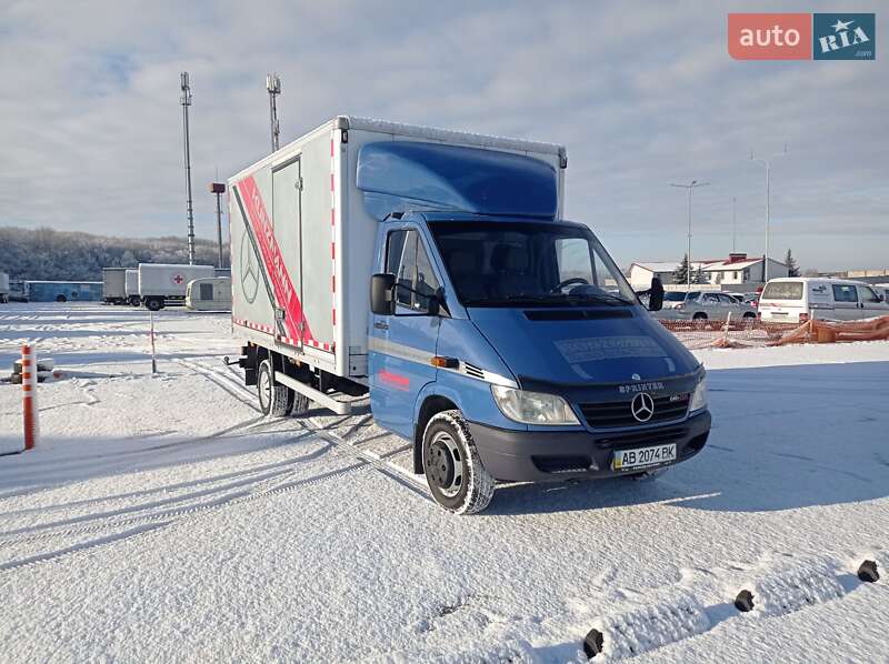 Вантажний фургон Mercedes-Benz Sprinter 2004 в Вінниці